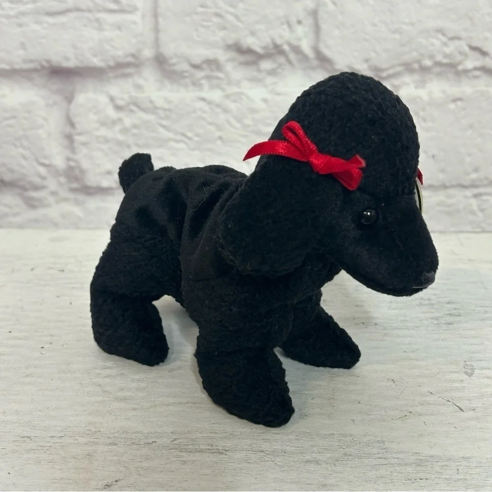 Ty Beanie Baby Gigi Dog 1997 Retired NWT